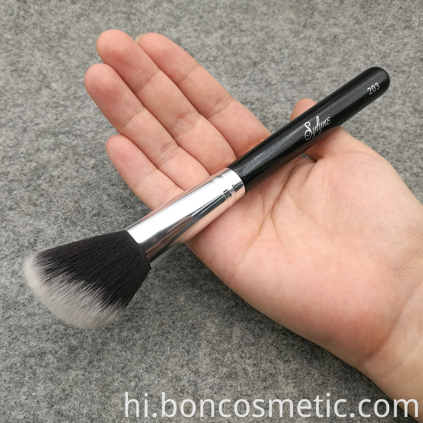 Blush Makeup Brush